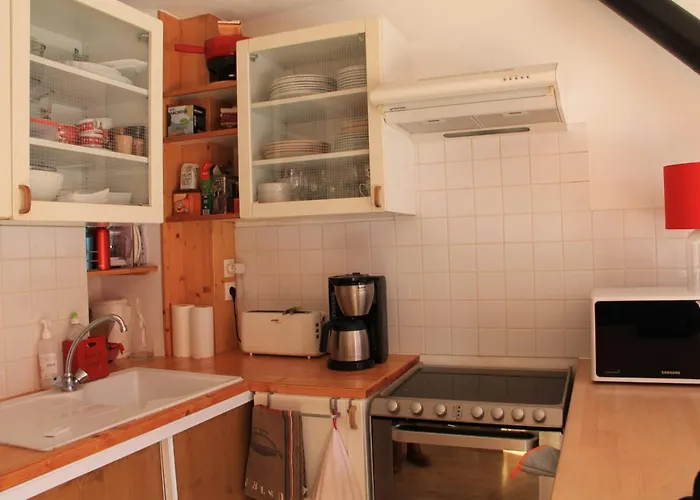 Comfortable With Terrace In *