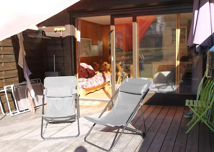 Comfortable With Terrace In Lejlighed Chamonix