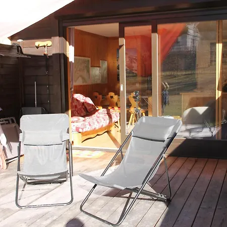 Comfortable With Terrace In Apartment Chamonix