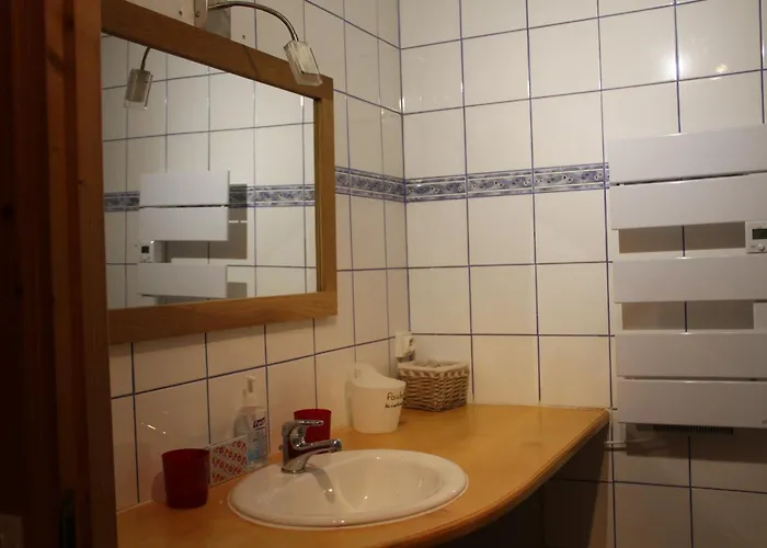 Comfortable With Terrace In Apartment *